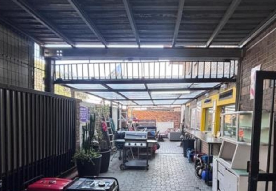 Commercial Property for Sale in Geduld Ext 1 Gauteng