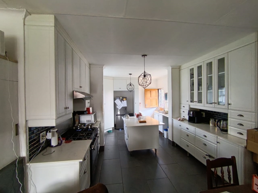 3 Bedroom Property for Sale in Crystal Park Gauteng