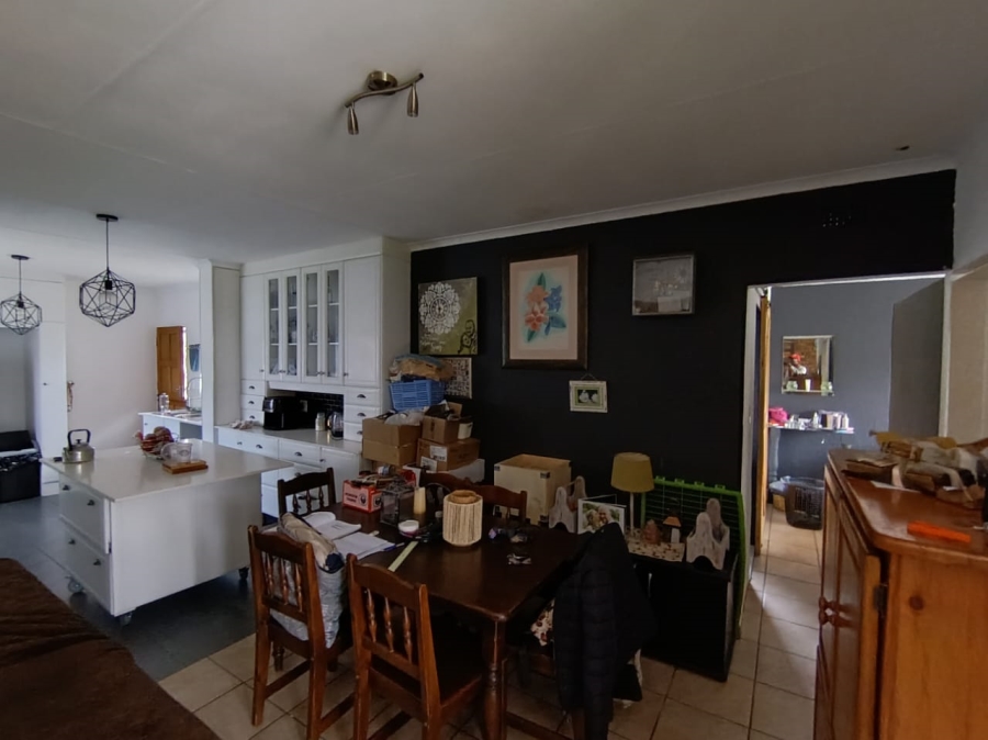3 Bedroom Property for Sale in Crystal Park Gauteng
