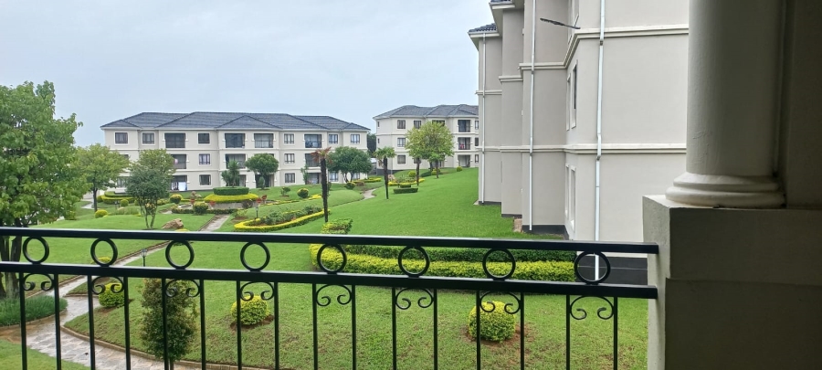 To Let 3 Bedroom Property for Rent in Maroeladal Gauteng