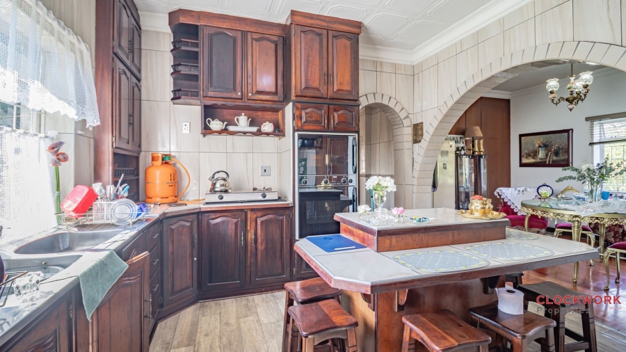 5 Bedroom Property for Sale in Dalview Gauteng