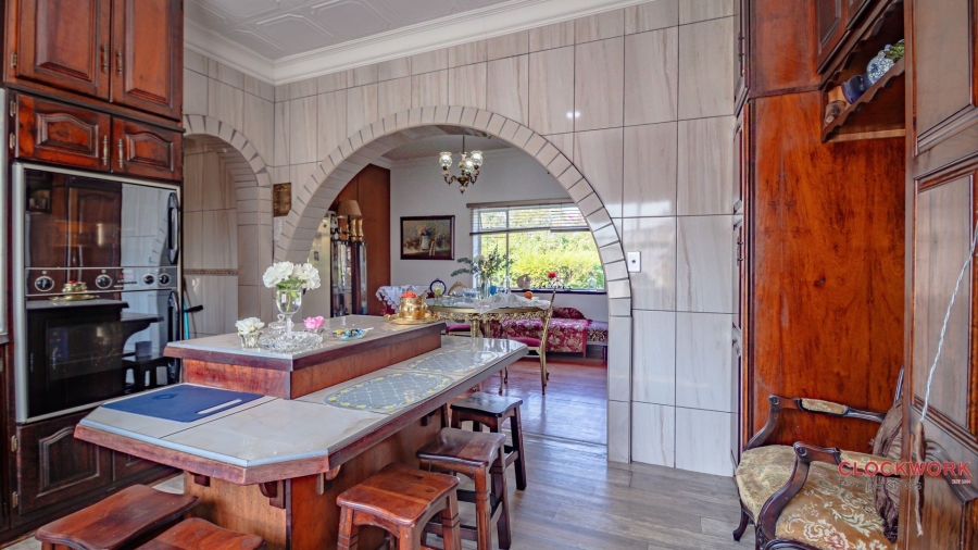 5 Bedroom Property for Sale in Dalview Gauteng