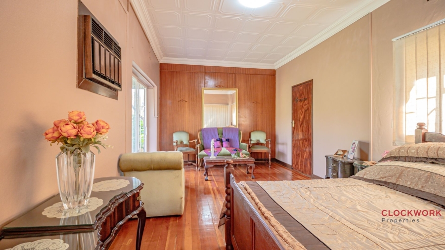 5 Bedroom Property for Sale in Dalview Gauteng
