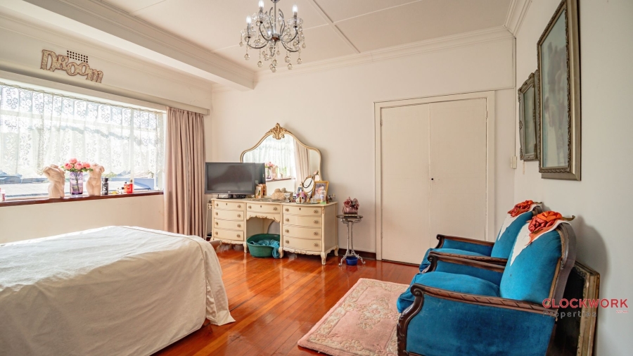 5 Bedroom Property for Sale in Dalview Gauteng