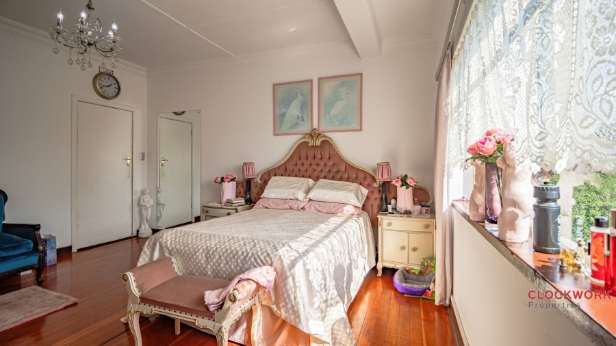 5 Bedroom Property for Sale in Dalview Gauteng
