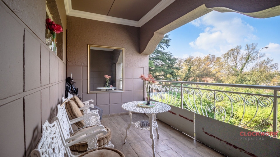 5 Bedroom Property for Sale in Dalview Gauteng