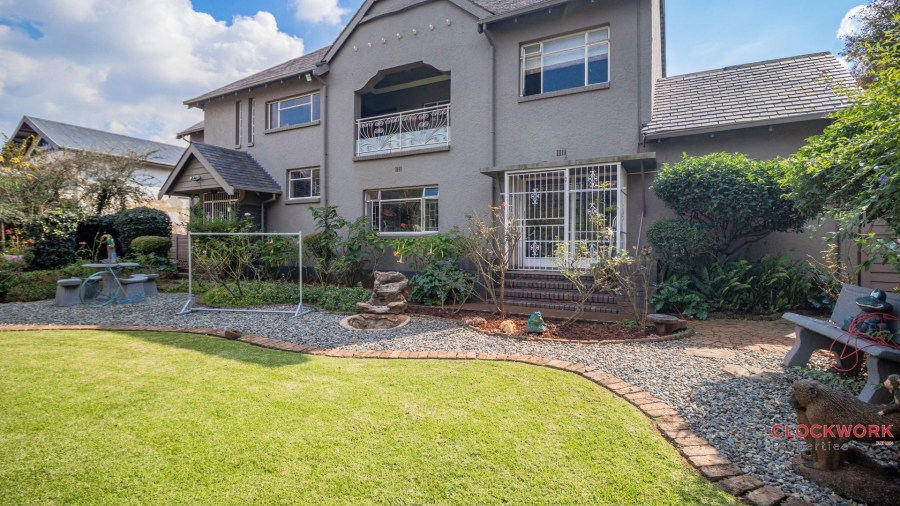 5 Bedroom Property for Sale in Dalview Gauteng