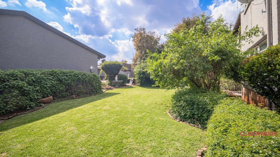 5 Bedroom Property for Sale in Dalview Gauteng