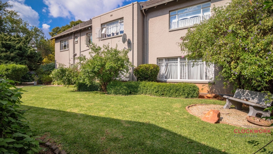 5 Bedroom Property for Sale in Dalview Gauteng