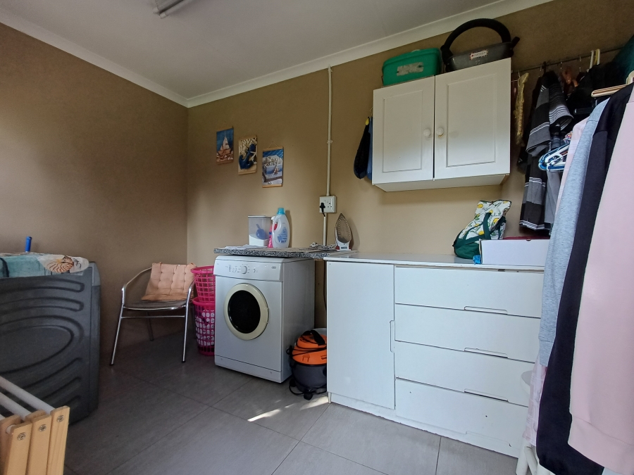 5 Bedroom Property for Sale in Eastleigh Gauteng