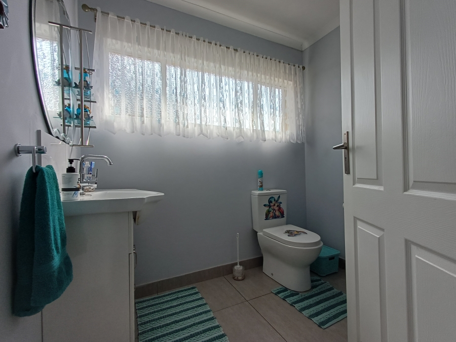 5 Bedroom Property for Sale in Eastleigh Gauteng