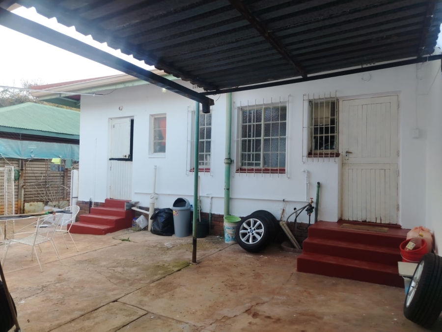 3 Bedroom Property for Sale in Wychwood Gauteng