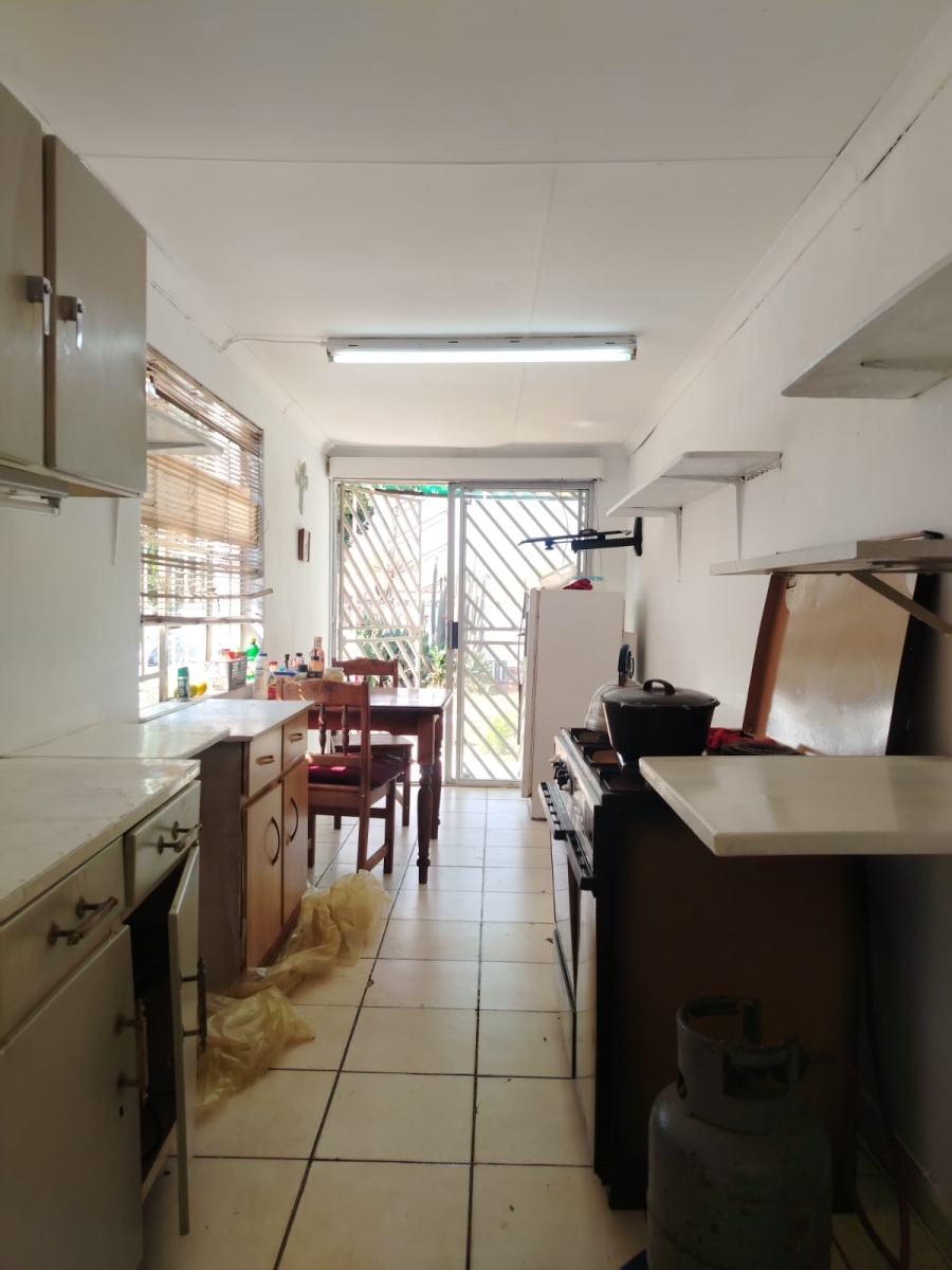 3 Bedroom Property for Sale in Wychwood Gauteng