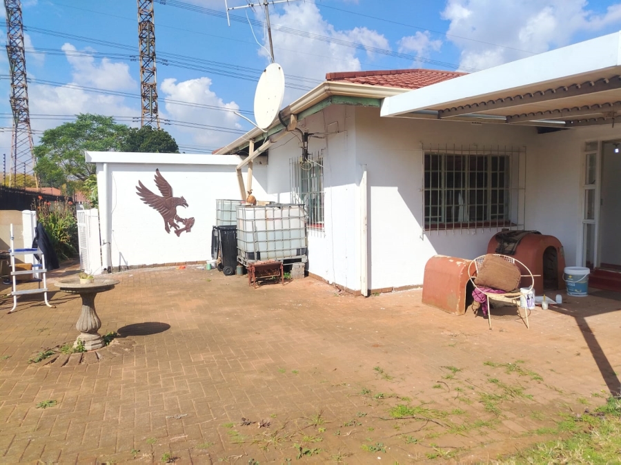 3 Bedroom Property for Sale in Wychwood Gauteng