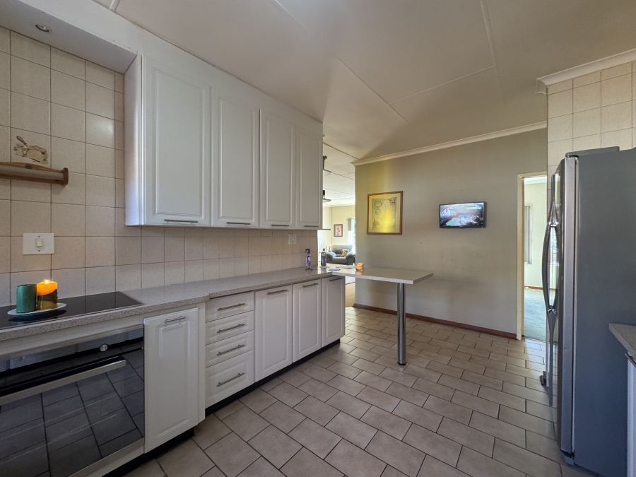 3 Bedroom Property for Sale in Mayberry Park Gauteng