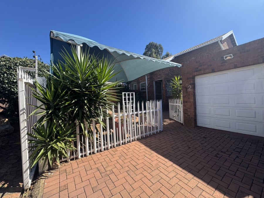 3 Bedroom Property for Sale in Mayberry Park Gauteng