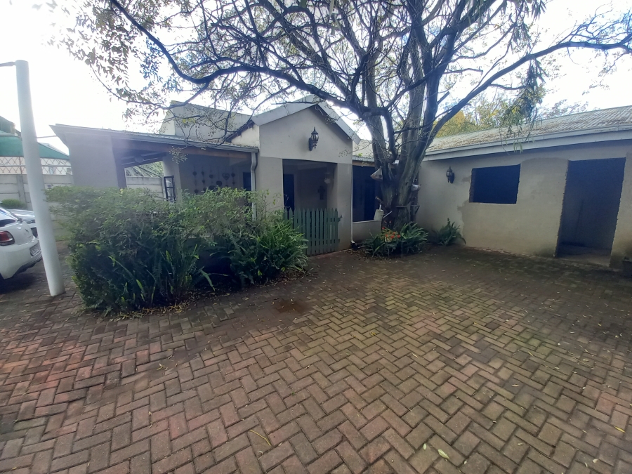 To Let 2 Bedroom Property for Rent in Northmead Gauteng