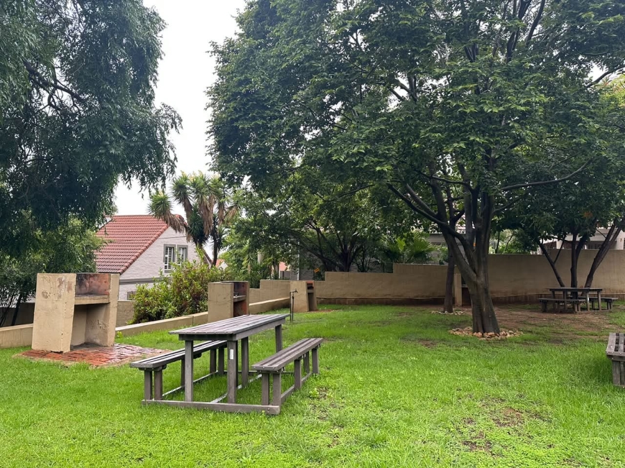1 Bedroom Property for Sale in Wapadrand Gauteng