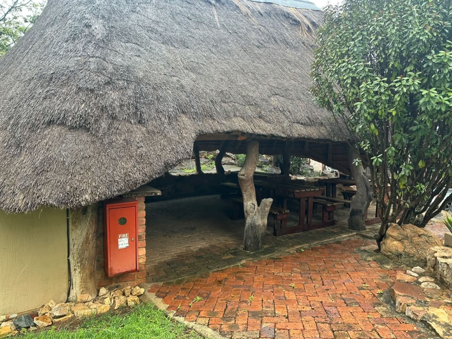 1 Bedroom Property for Sale in Wapadrand Gauteng