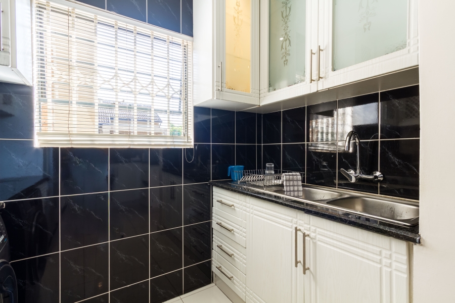 3 Bedroom Property for Sale in Equestria Gauteng