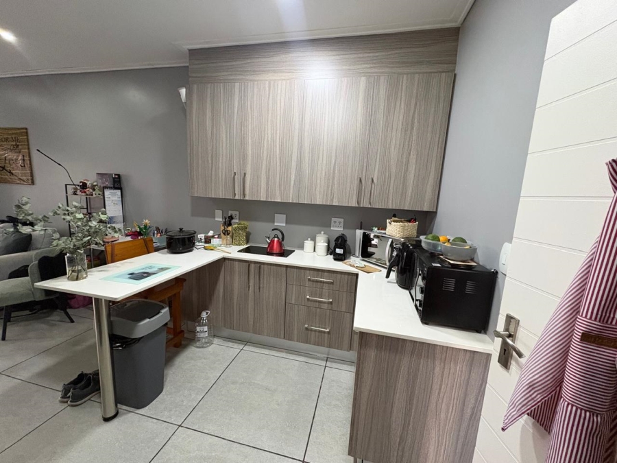 1 Bedroom Property for Sale in Montana Gauteng
