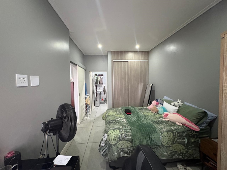1 Bedroom Property for Sale in Montana Gauteng