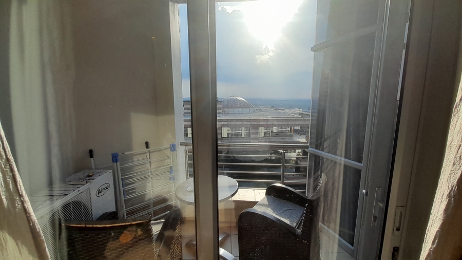 1 Bedroom Property for Sale in Sandown Gauteng