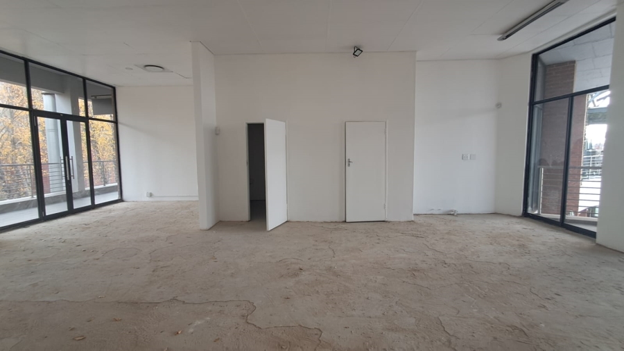 To Let Commercial Property for Rent in Zwartkop Gauteng