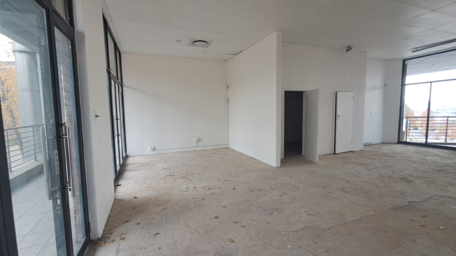 To Let Commercial Property for Rent in Zwartkop Gauteng