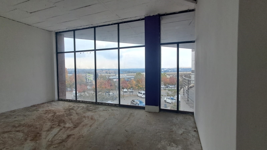 To Let Commercial Property for Rent in Zwartkop Gauteng