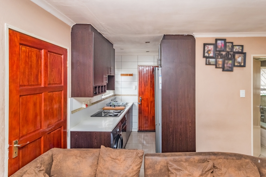 2 Bedroom Property for Sale in Fleurhof Gauteng