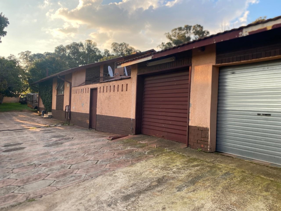 3 Bedroom Property for Sale in Florida Lake Gauteng