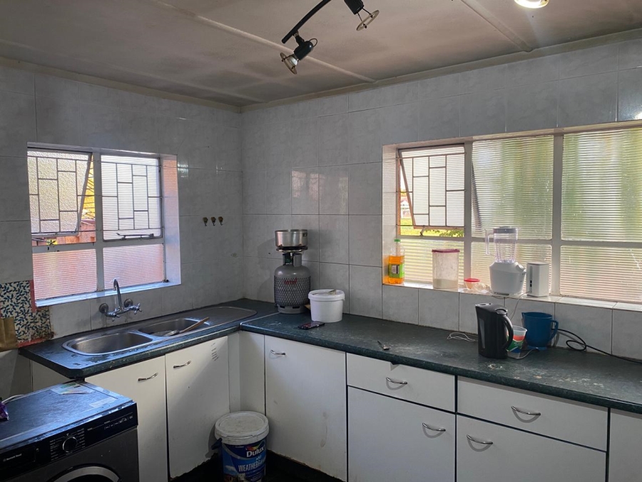 3 Bedroom Property for Sale in Florida Lake Gauteng