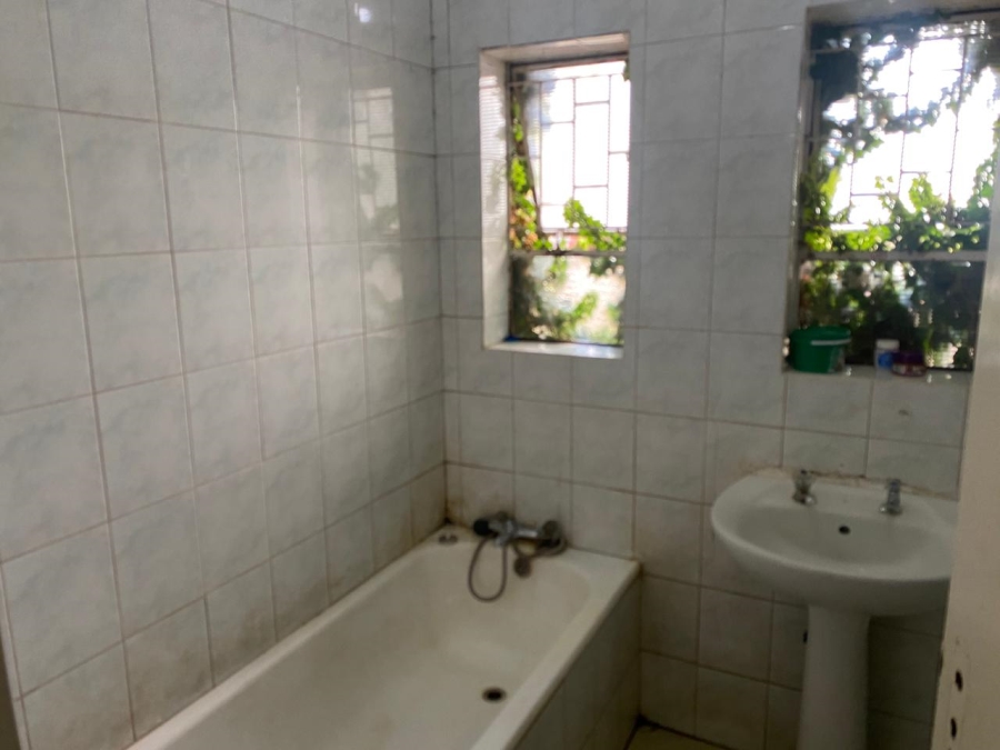 3 Bedroom Property for Sale in Florida Lake Gauteng