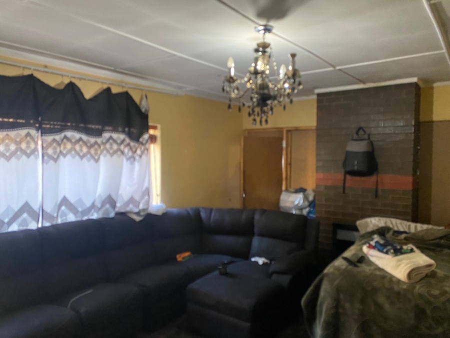 3 Bedroom Property for Sale in Florida Lake Gauteng