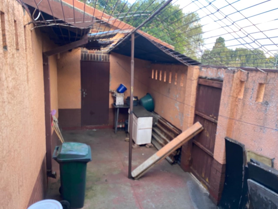 3 Bedroom Property for Sale in Florida Lake Gauteng