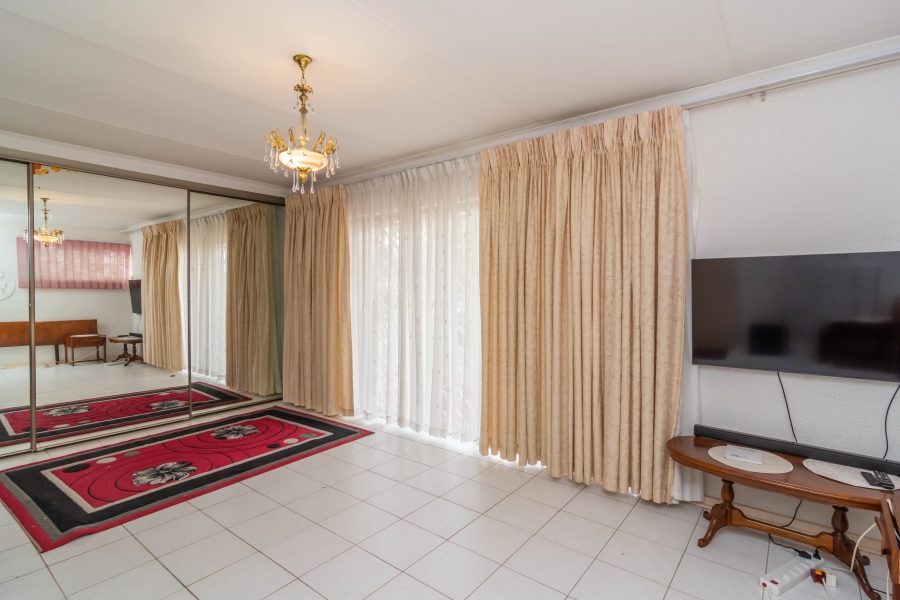 3 Bedroom Property for Sale in Fleurhof Gauteng