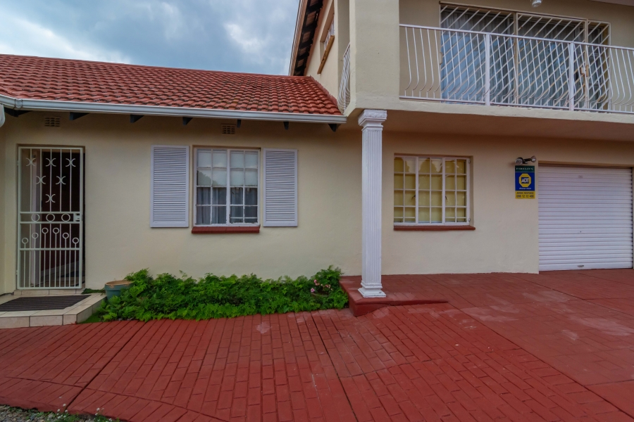 3 Bedroom Property for Sale in Fleurhof Gauteng