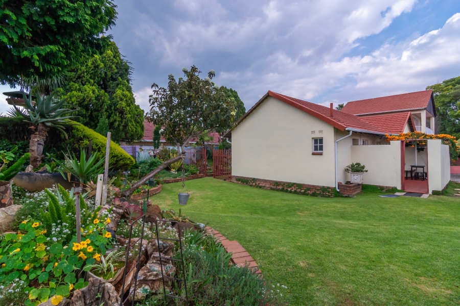 3 Bedroom Property for Sale in Fleurhof Gauteng