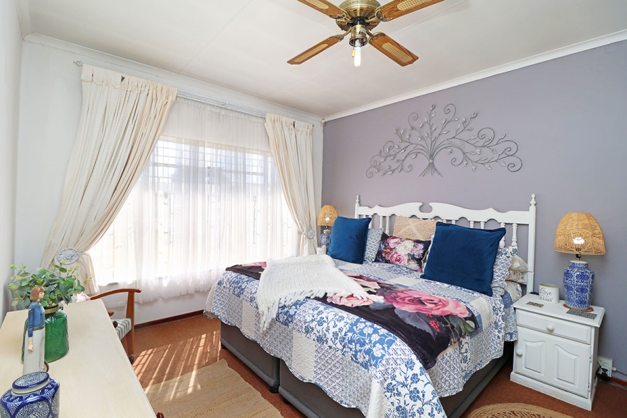 3 Bedroom Property for Sale in Helikonpark Gauteng