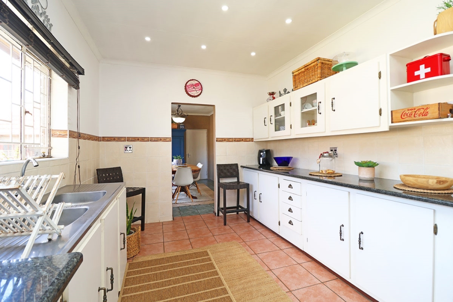 3 Bedroom Property for Sale in Helikonpark Gauteng