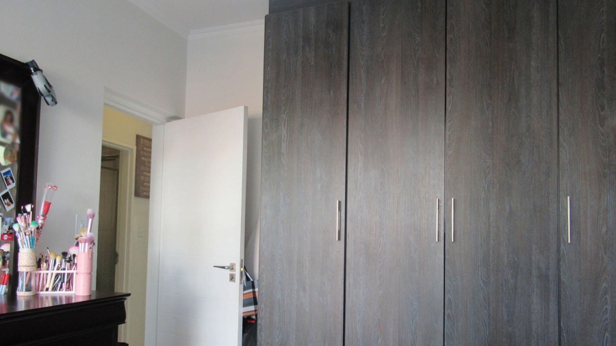 3 Bedroom Property for Sale in Olivedale Gauteng