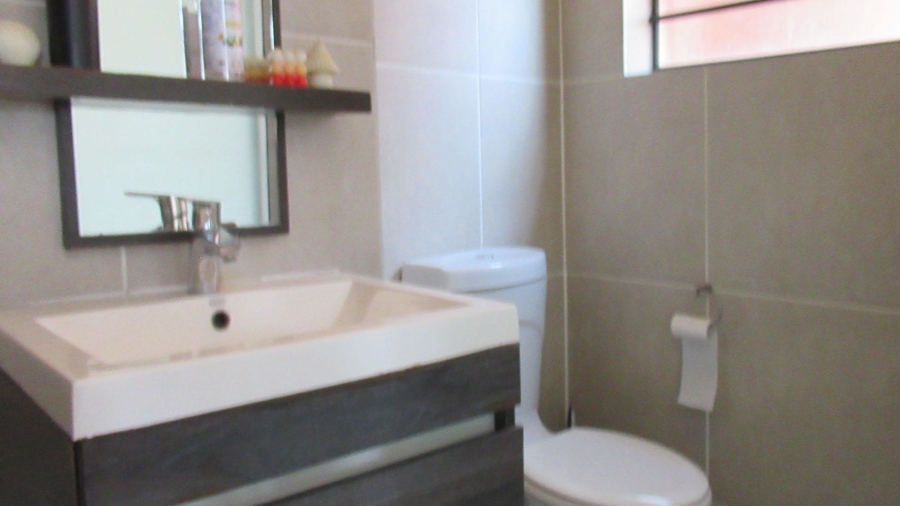 3 Bedroom Property for Sale in Olivedale Gauteng