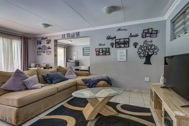 3 Bedroom Property for Sale in South Kensington Gauteng