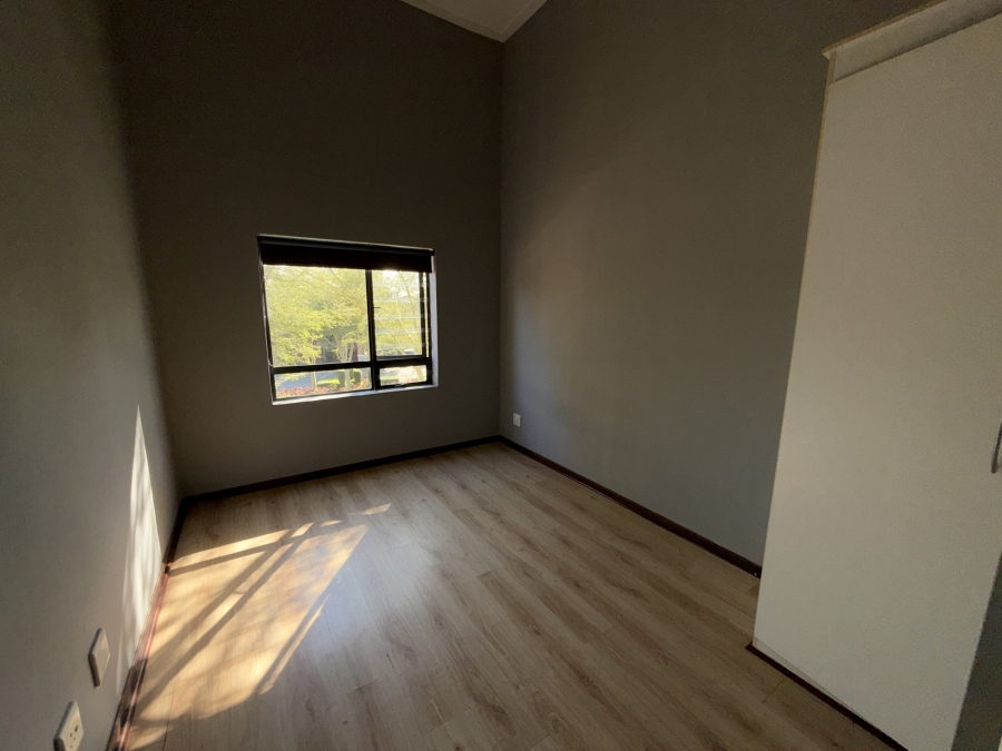 1 Bedroom Property for Sale in Jackal Creek Golf Estate Gauteng
