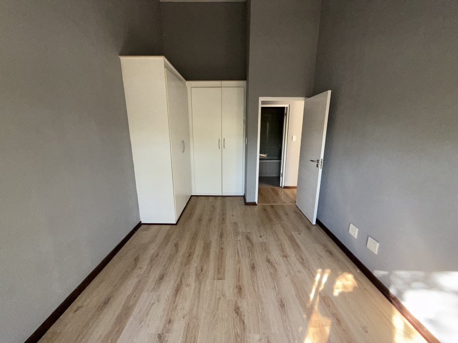 1 Bedroom Property for Sale in Jackal Creek Golf Estate Gauteng