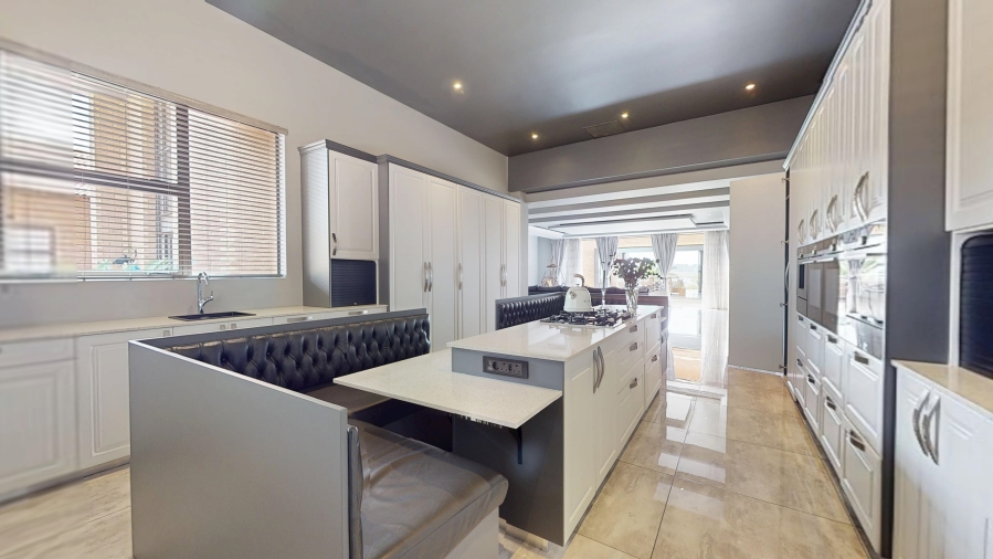 11 Bedroom Property for Sale in Rynfield Gauteng