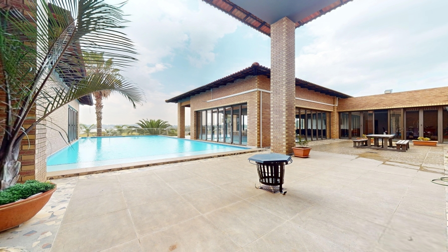 11 Bedroom Property for Sale in Rynfield Gauteng