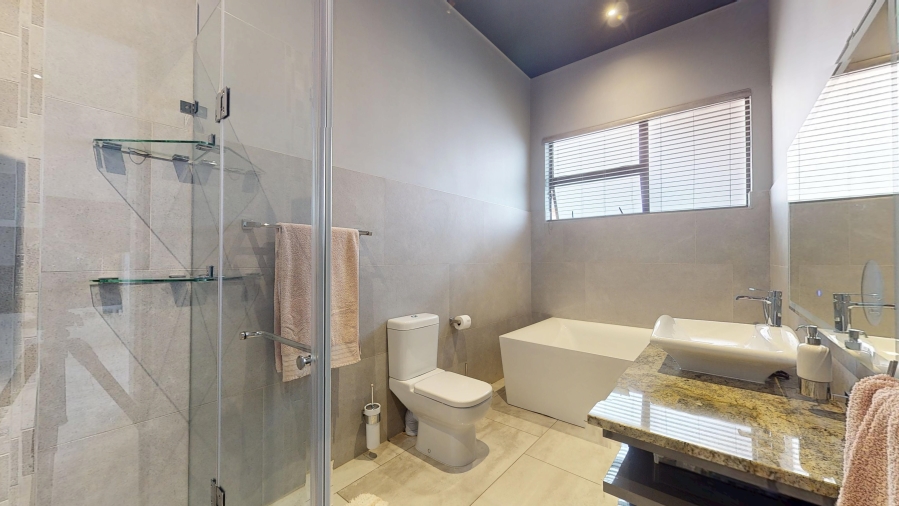 11 Bedroom Property for Sale in Rynfield Gauteng