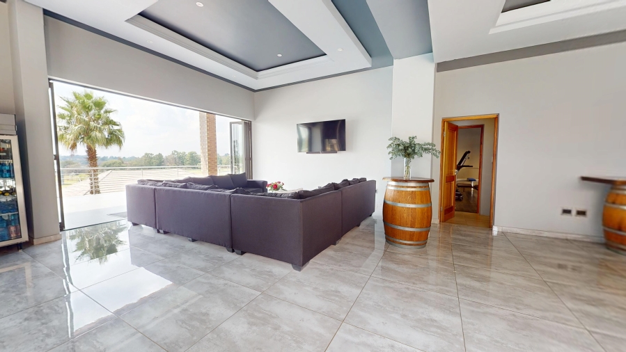 11 Bedroom Property for Sale in Rynfield Gauteng